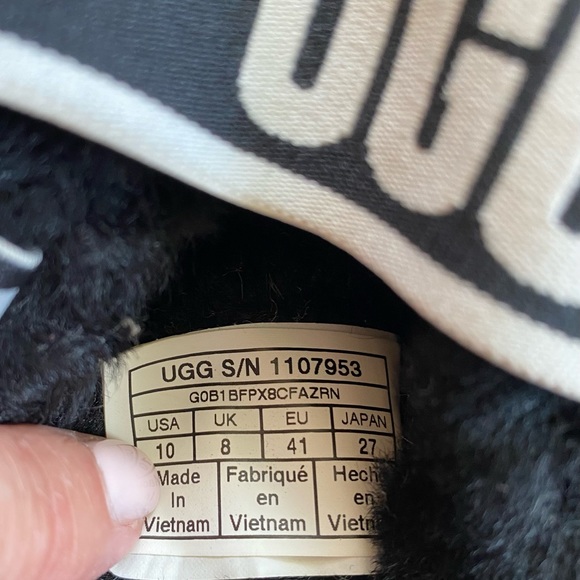 UGG Fluff Oh Yeah Black Slides Slippers Sandals Women's 10 Excellent Condition - Picture 10 of 10